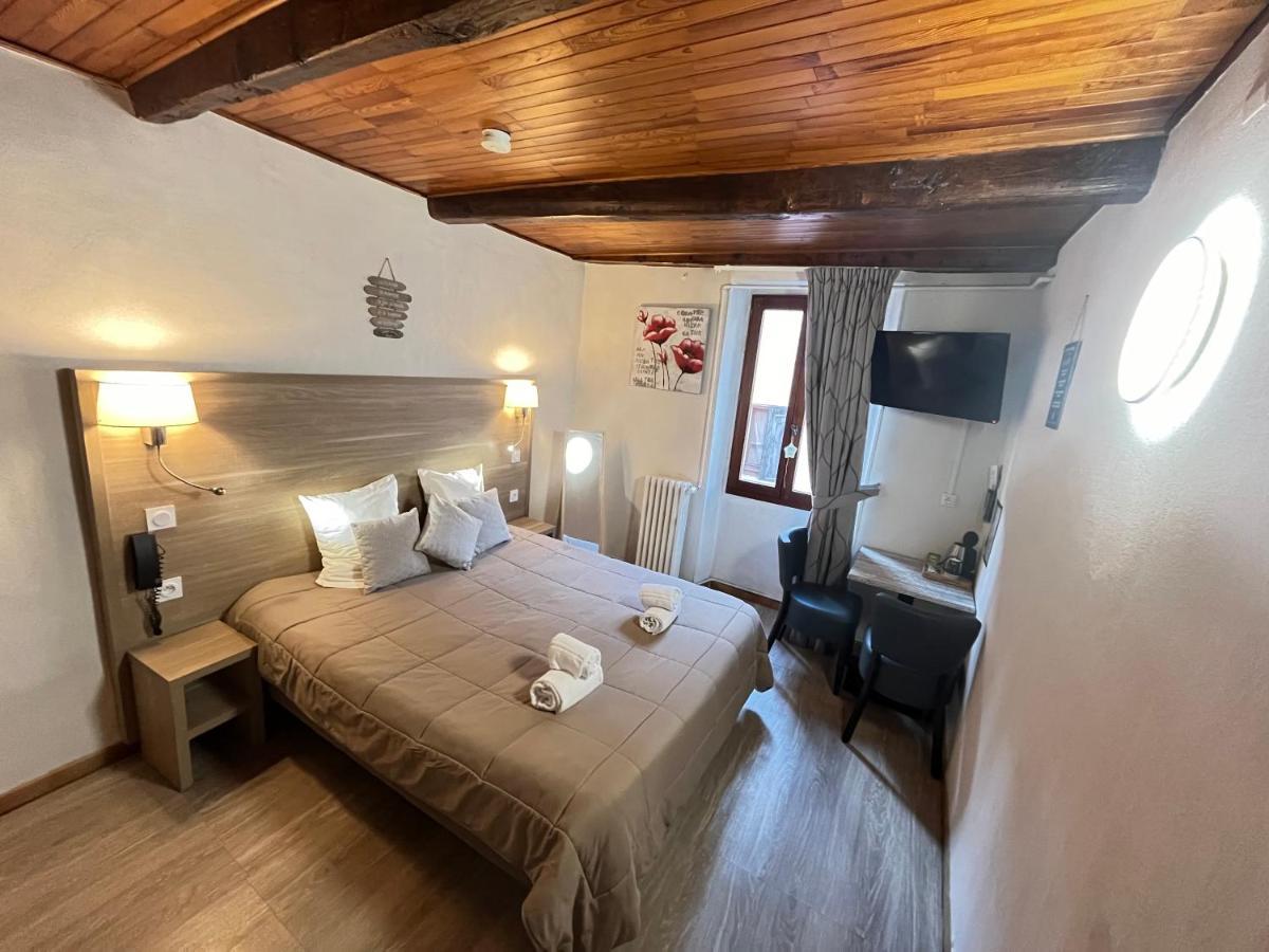 Hotel Du Cheval Blanc Barcelonnette Luaran gambar